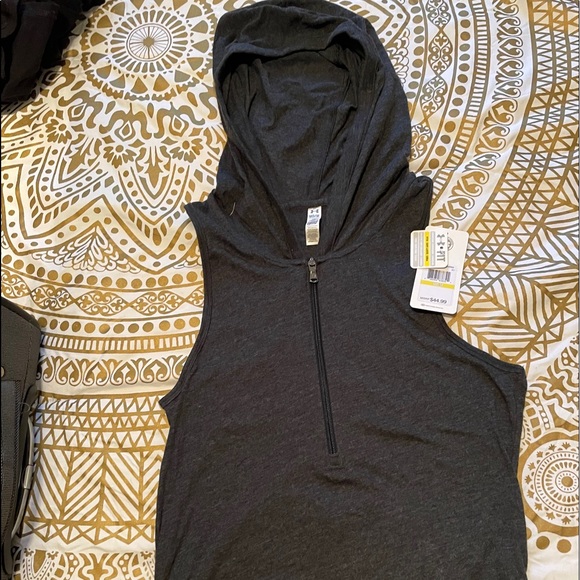Under Armour Tops - NEW ‼️UA tri-blend my way sleeveless hoodie